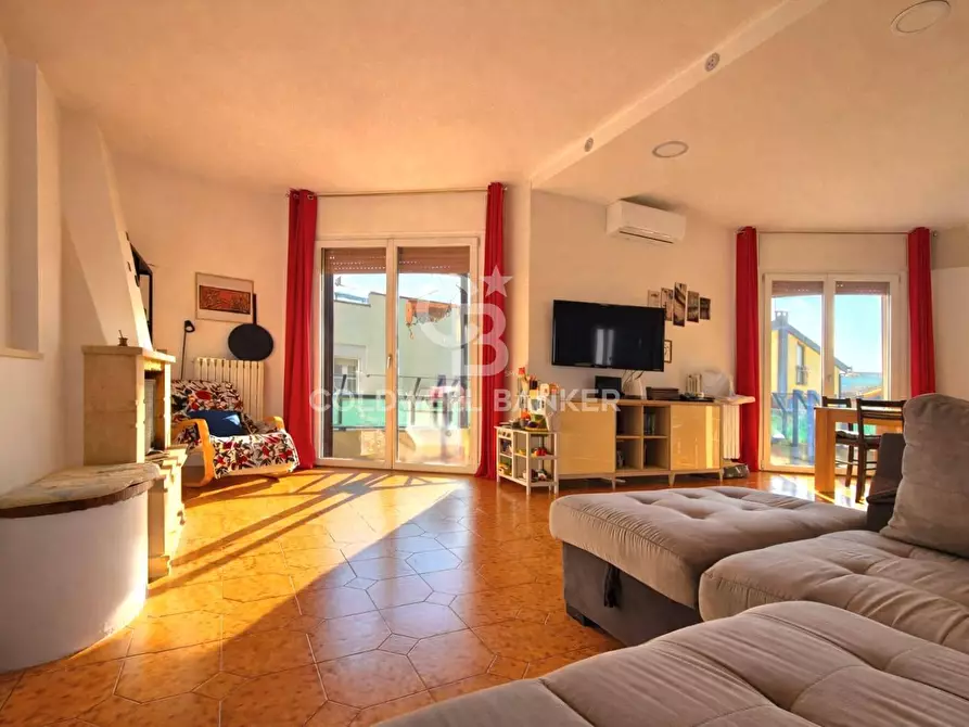 Immagine 1 di Appartamento in vendita  in Via di Villa Tarantola 10 a Tarquinia