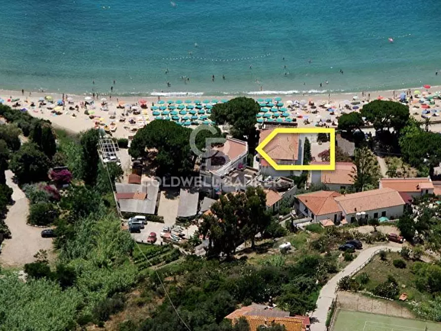 Immagine 6 di Albergo/B&B/Residence in vendita  in Via di Cavoli a Campo Nell'elba