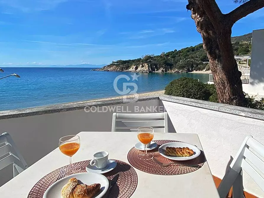 Immagine 1 di Albergo/B&B/Residence in vendita  in Via di Cavoli a Campo Nell'elba