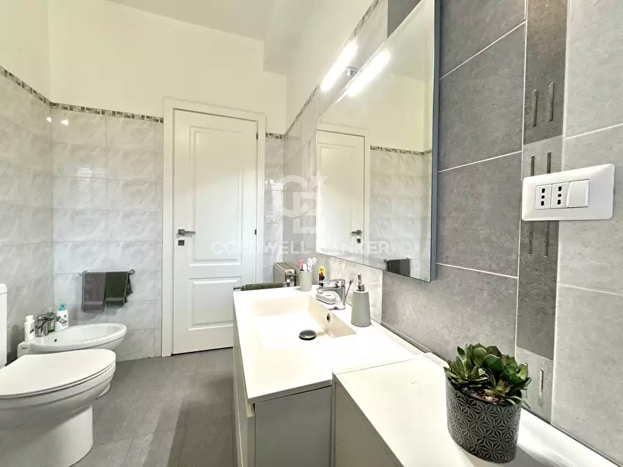 Immagine 19 di Appartamento in vendita  in Via Riposto 18 a Gravina Di Catania