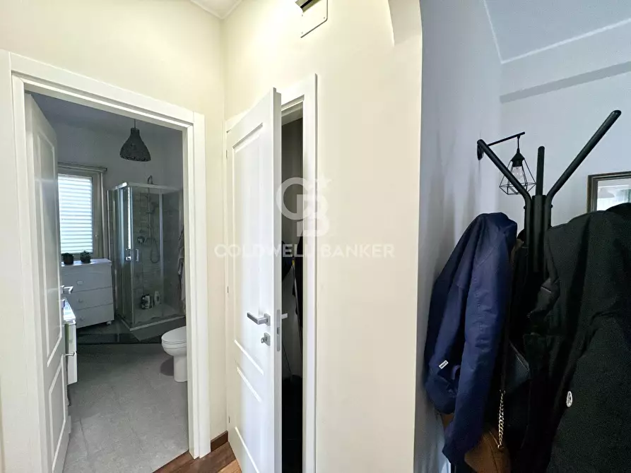 Immagine 10 di Appartamento in vendita  in Via Riposto 18 a Gravina Di Catania