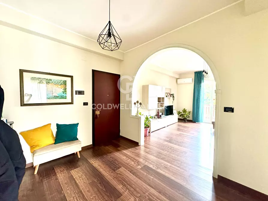 Immagine 4 di Appartamento in vendita  in Via Riposto 18 a Gravina Di Catania