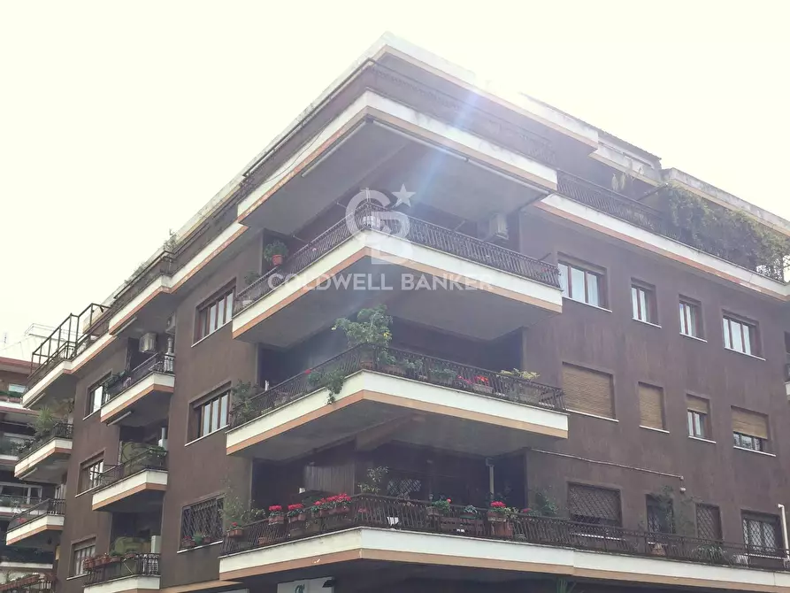 Immagine 15 di Appartamento in affitto  in Via Bevagna a Roma