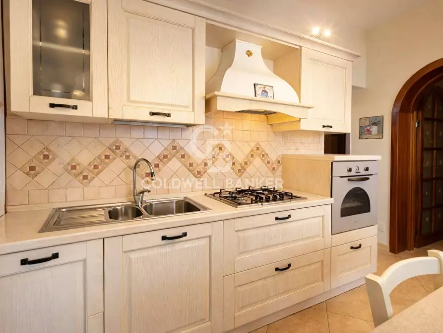 Immagine 4 di Villa in vendita  in Via Caio Duilio 26 a Tarquinia