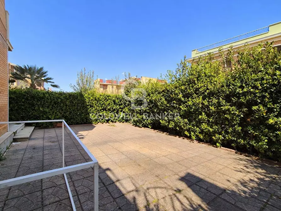 Immagine 9 di Villa in vendita  in Via Caio Duilio 26 a Tarquinia