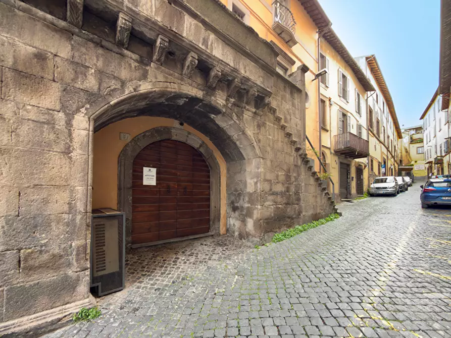 Immagine 12 di Locale commerciale in affitto  in Via Calabresi 31 a Viterbo