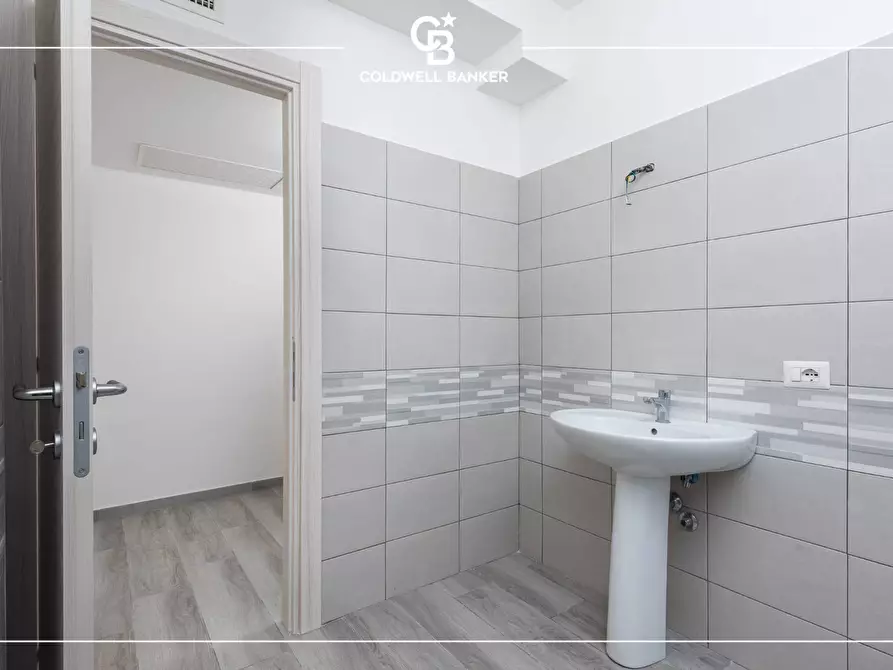 Immagine 12 di Appartamento in vendita  in Via Palaverta 69 a Marino