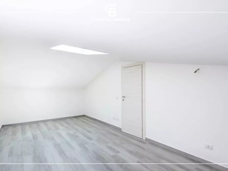 Immagine 15 di Appartamento in vendita  in Via Palaverta 69 a Marino