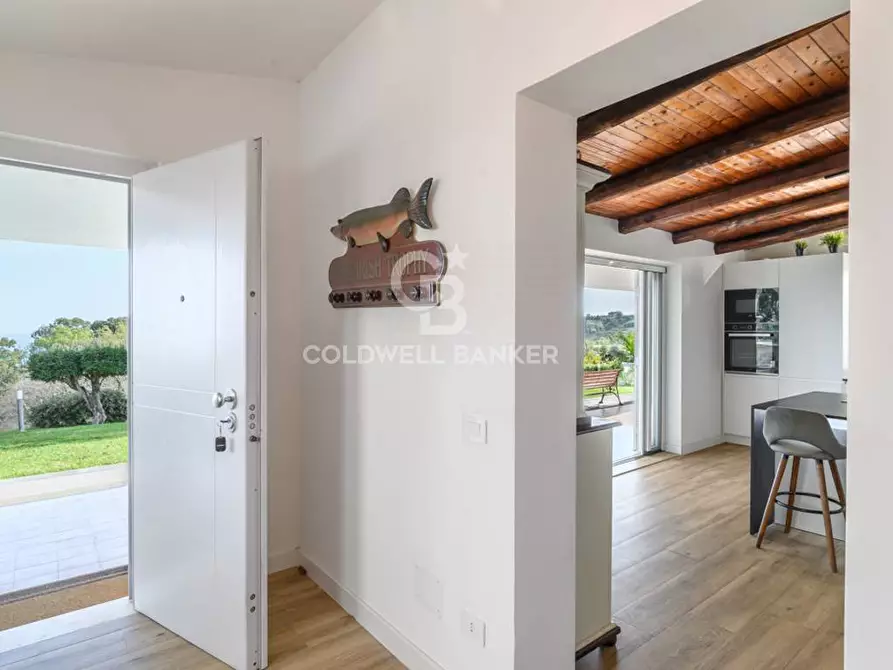 Immagine 14 di Villa in vendita  in Via Pontenuovo 40 a Santa Marinella