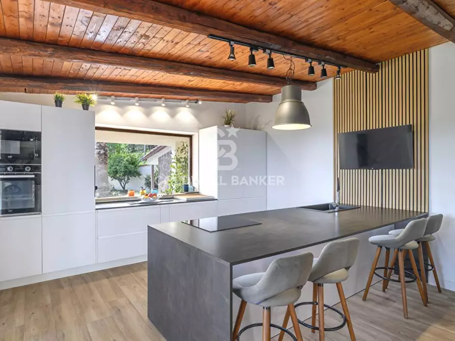 Immagine 17 di Villa in vendita  in Via Pontenuovo 40 a Santa Marinella