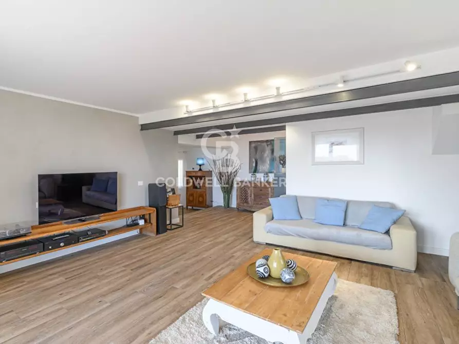 Immagine 28 di Villa in vendita  in Via Pontenuovo 40 a Santa Marinella