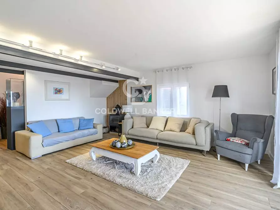 Immagine 29 di Villa in vendita  in Via Pontenuovo 40 a Santa Marinella