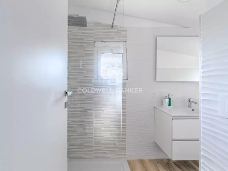 Immagine 45 di Villa in vendita  in Via Pontenuovo 40 a Santa Marinella