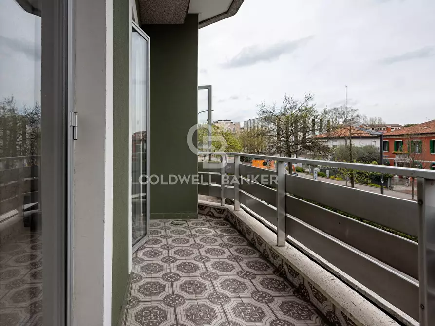 Immagine 7 di Appartamento in vendita  in Via Luigi Einaudi 54 a Venezia