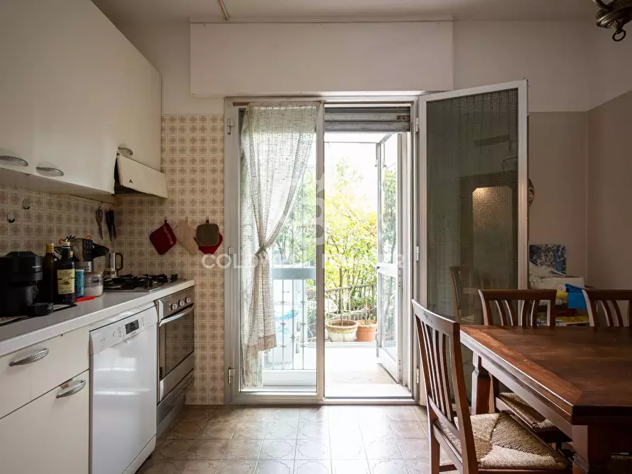 Immagine 3 di Appartamento in vendita  in Via Luigi Einaudi 54 a Venezia