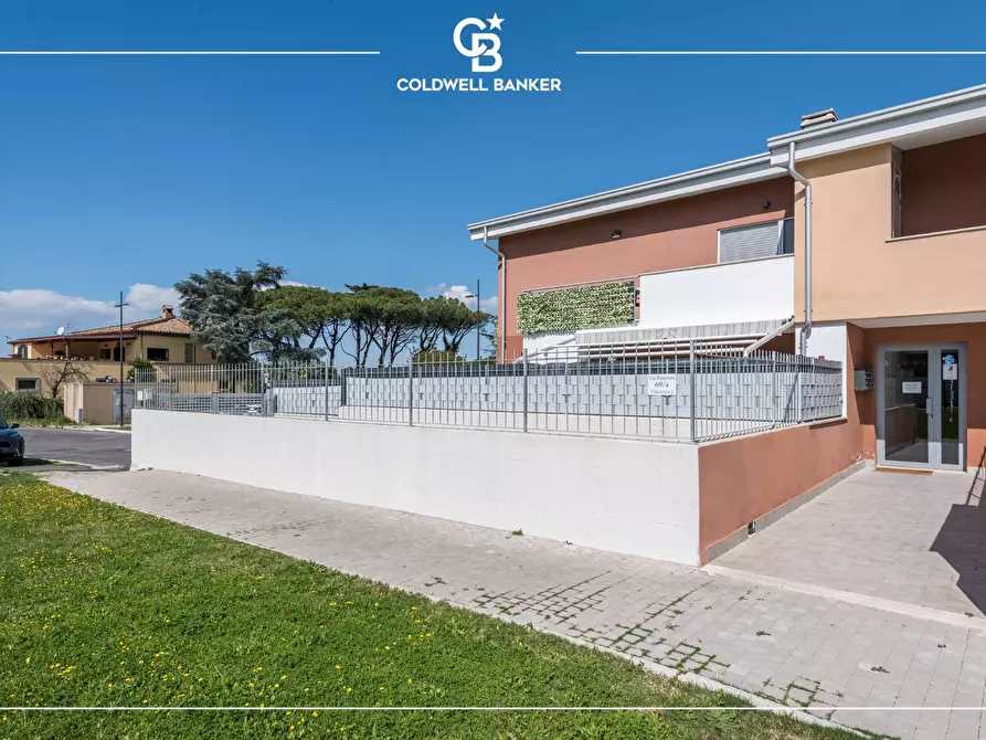 Immagine 18 di Appartamento in vendita  in Via Palaverta 69 a Marino