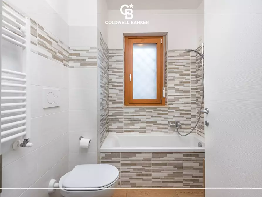 Immagine 18 di Appartamento in vendita  in Via di Colle Oliva 7 a Ciampino