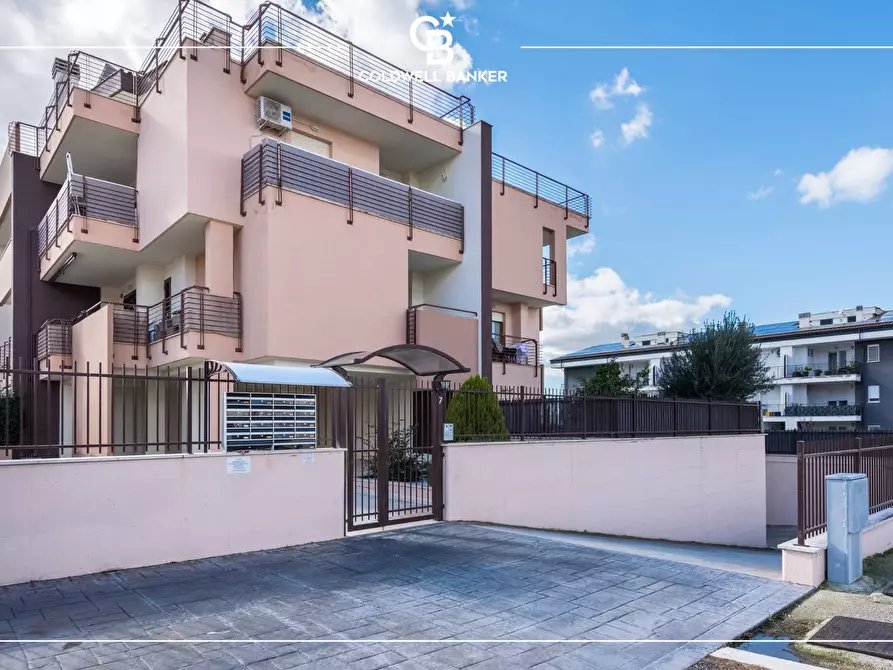 Immagine 25 di Appartamento in vendita  in Via di Colle Oliva 7 a Ciampino