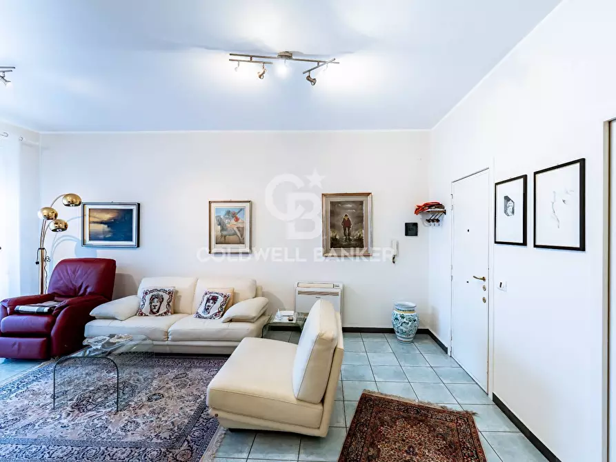 Immagine 3 di Appartamento in vendita  in Via Litteri 51 a Aci Castello