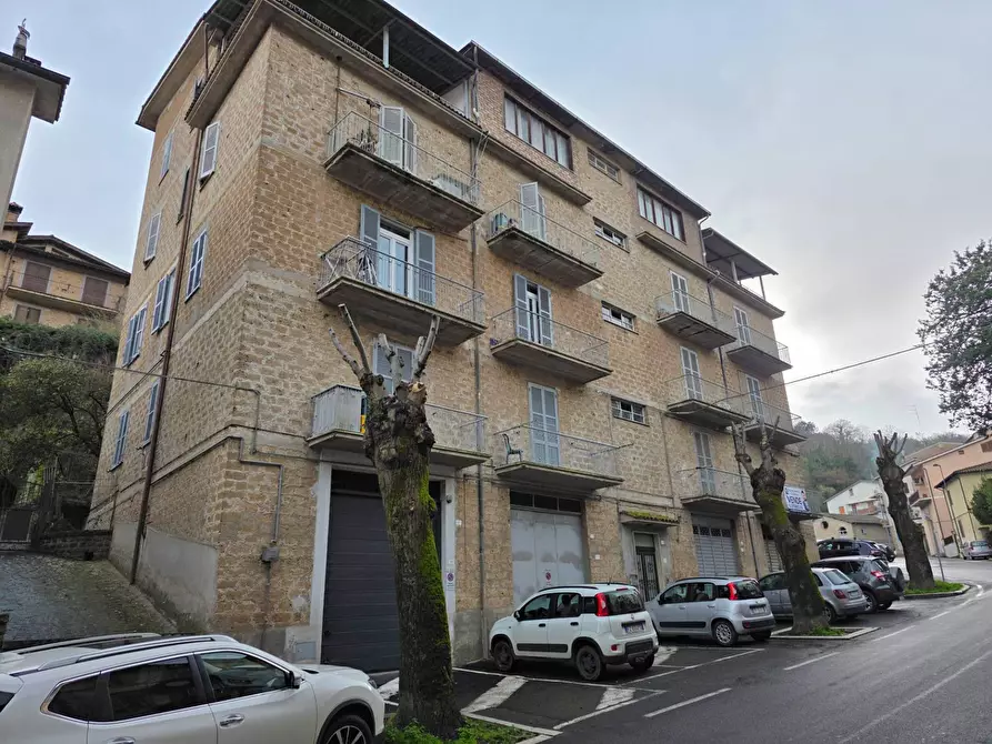 Immagine 1 di Appartamento in vendita  in Via Fontanavecchia 73 a Bassano In Teverina