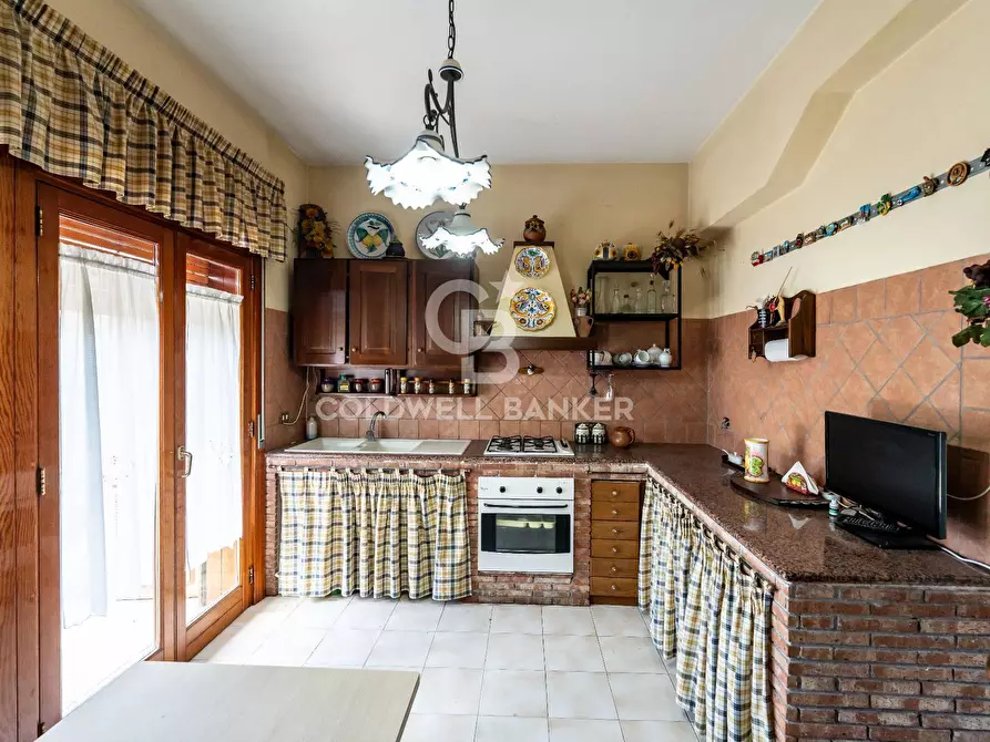 Immagine 14 di Villetta a schiera in vendita  in via Duca D'aosta 116/A a San Giovanni La Punta