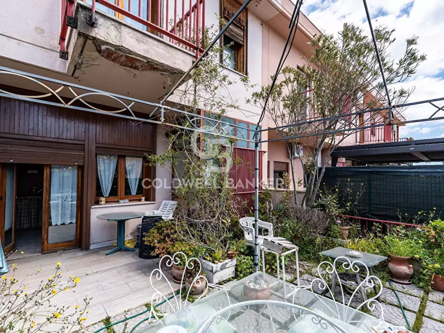 Immagine 23 di Villetta a schiera in vendita  in via Duca D'aosta 116/A a San Giovanni La Punta