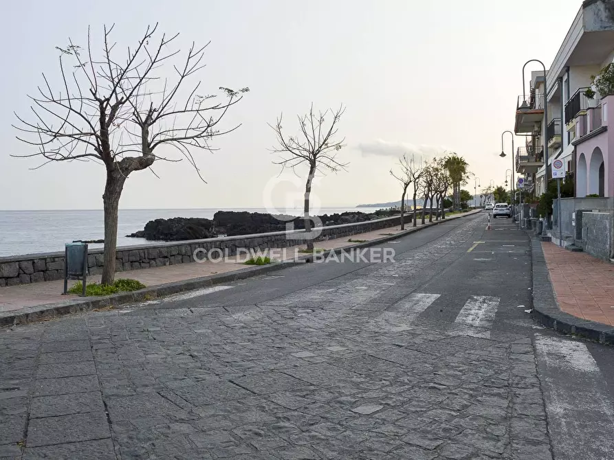 Immagine 2 di Appartamento in vendita  in Via Toti 4 a Acireale