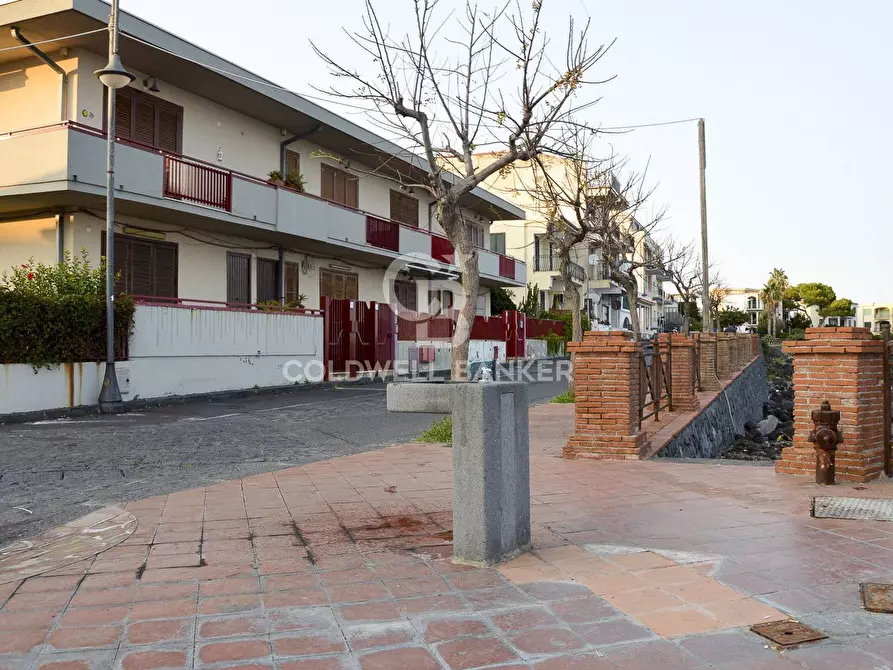 Immagine 4 di Appartamento in vendita  in Via Toti 4 a Acireale