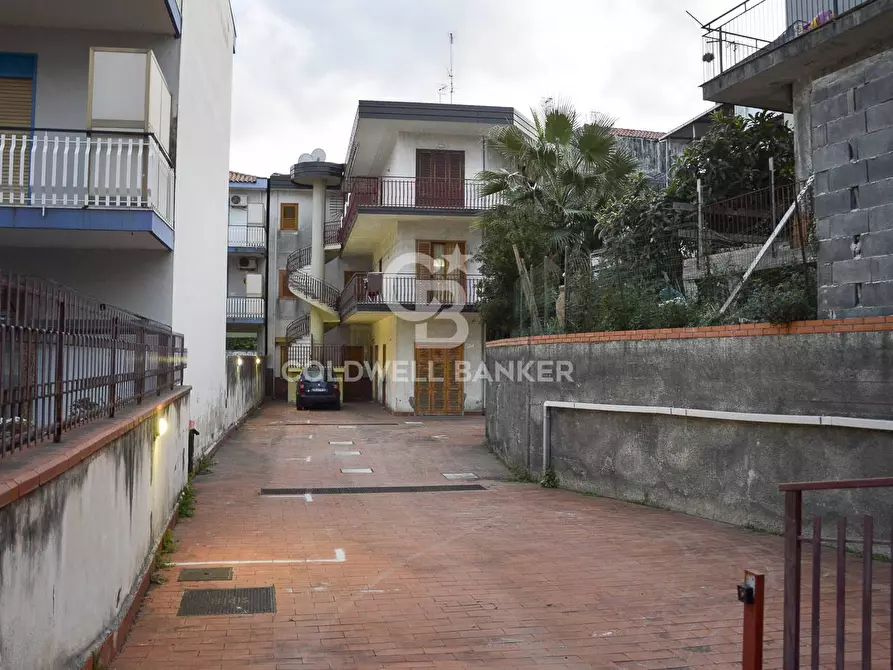 Immagine 8 di Appartamento in vendita  in Via Toti 4 a Acireale