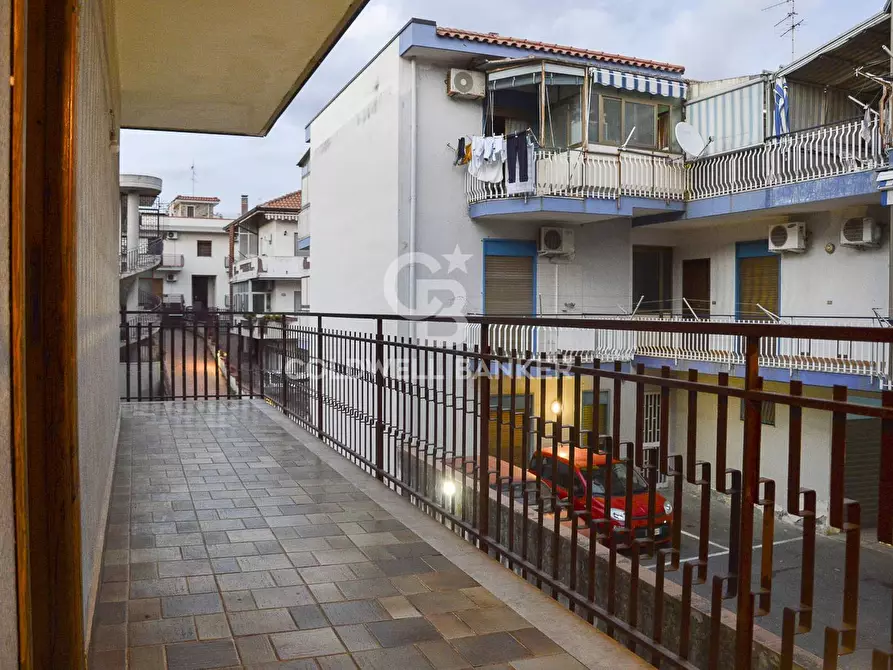 Immagine 10 di Appartamento in vendita  in Via Toti 4 a Acireale