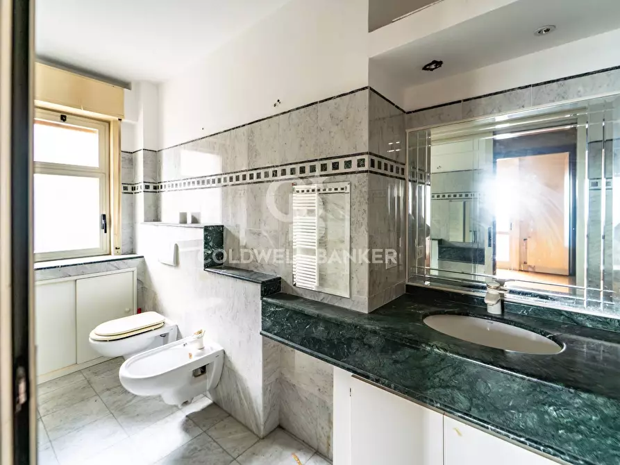 Immagine 18 di Appartamento in vendita  in Via San Gregorio 6 a Gravina Di Catania