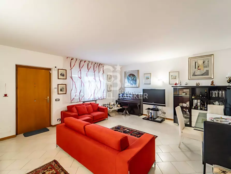 Immagine 10 di Villetta a schiera in vendita  in Via Giacomo Leopardi 12A-18 a Aci Sant'antonio