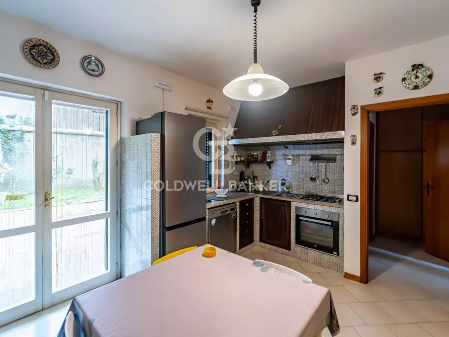 Immagine 7 di Villetta a schiera in vendita  in Via Giacomo Leopardi 12A-18 a Aci Sant'antonio