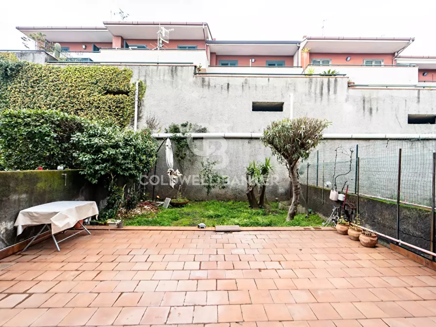Immagine 4 di Villetta a schiera in vendita  in Via Giacomo Leopardi 12A-18 a Aci Sant'antonio