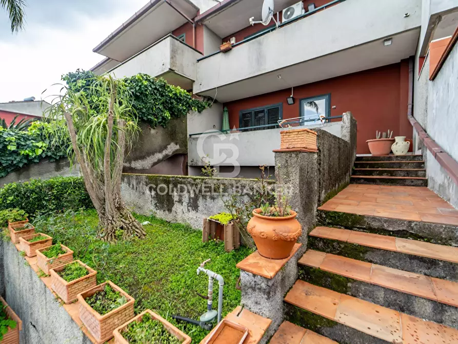 Immagine 31 di Villetta a schiera in vendita  in Via Giacomo Leopardi 12A-18 a Aci Sant'antonio