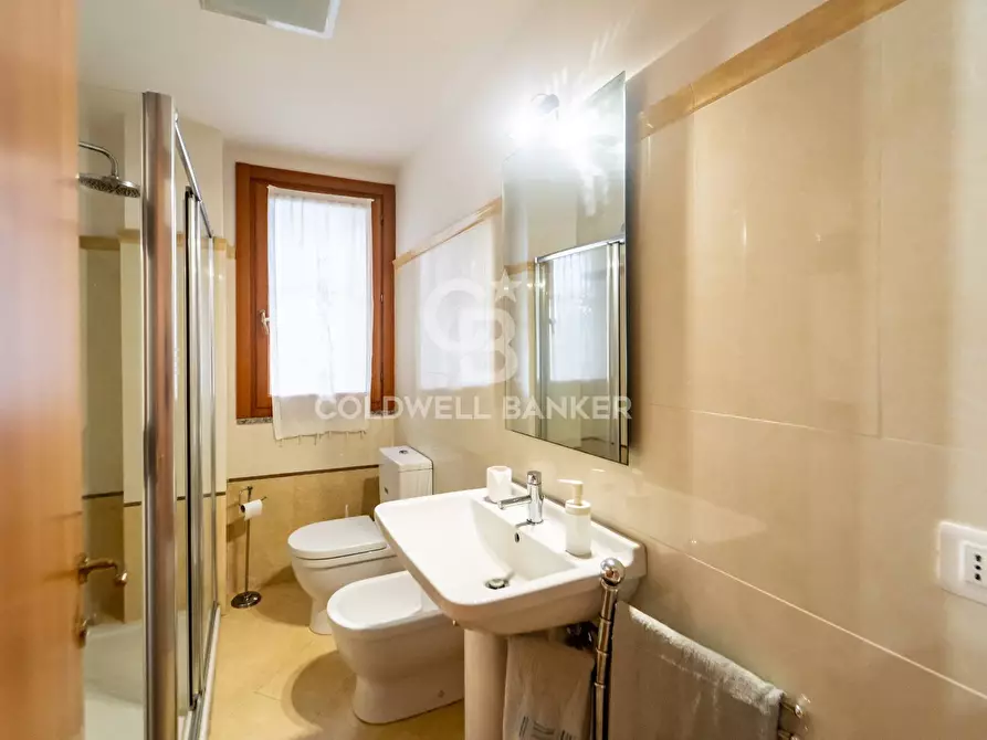 Immagine 9 di Appartamento in vendita  in Via Cervo 46 a Acireale