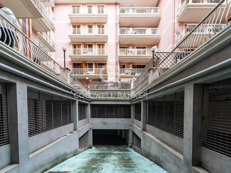 Immagine 21 di Appartamento in vendita  in Via Cervo 46 a Acireale