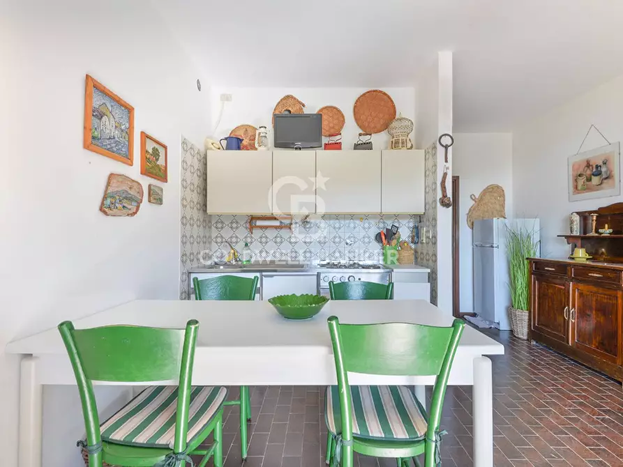 Immagine 10 di Appartamento in vendita  in Via Fonza a Campo Nell'elba