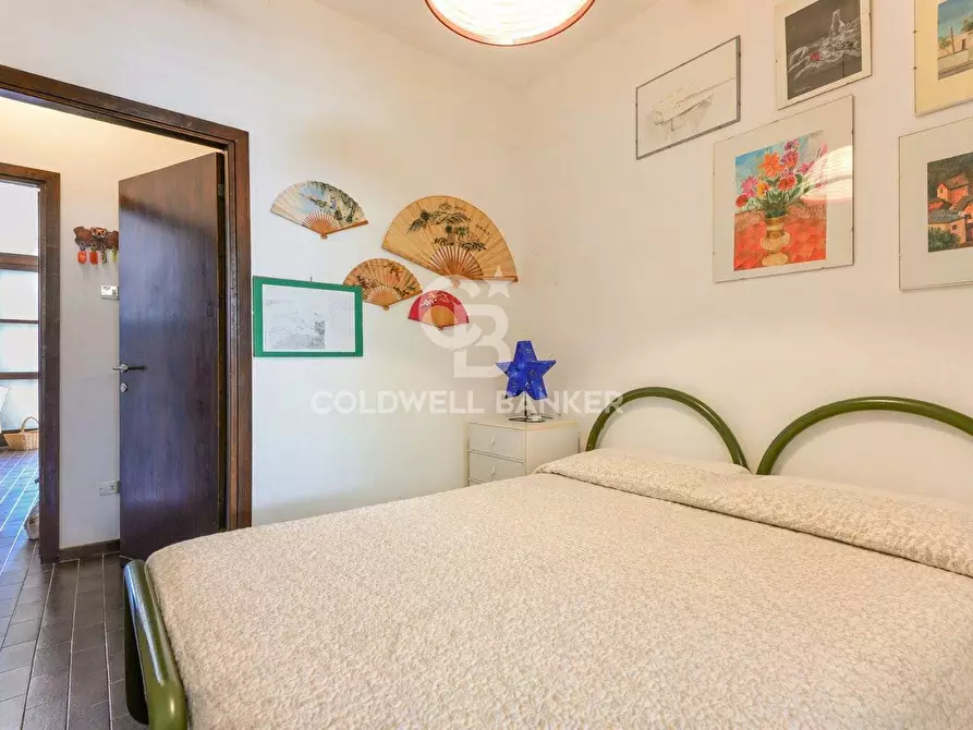 Immagine 14 di Appartamento in vendita  in Via Fonza a Campo Nell'elba