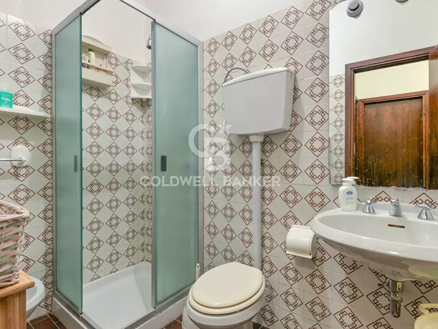 Immagine 18 di Appartamento in vendita  in Via Fonza a Campo Nell'elba