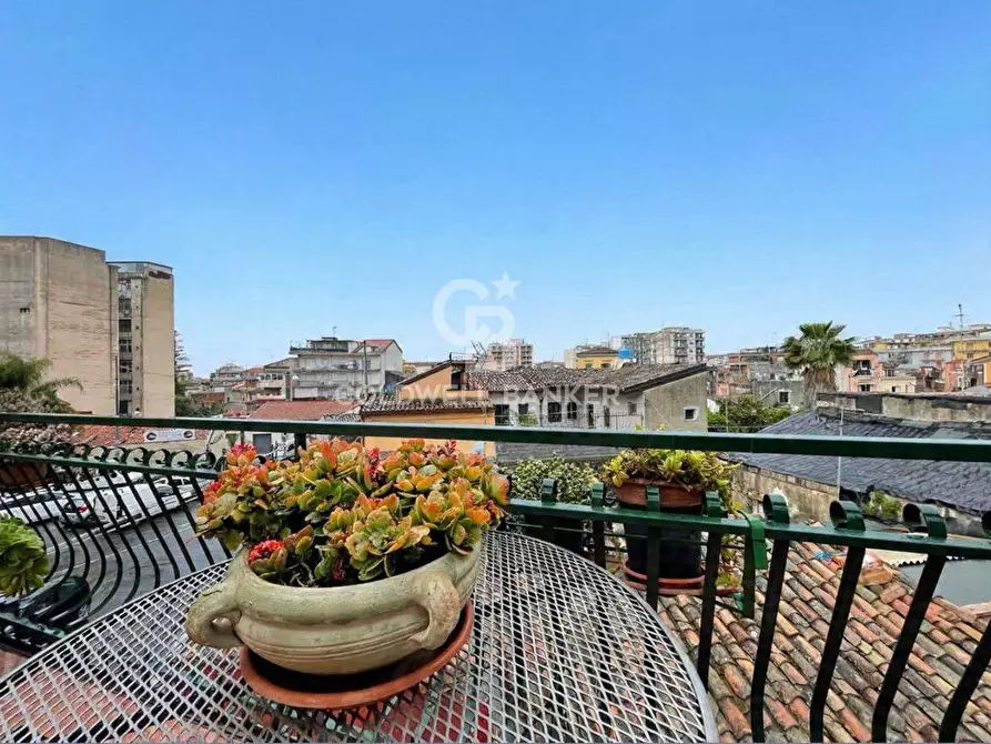 Immagine 1 di Casa indipendente in vendita  in Via Rodi 32 a Catania