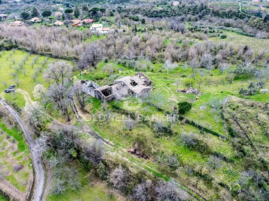 Immagine 4 di Terreno agricolo in vendita  in Via delle Querce a Giarre