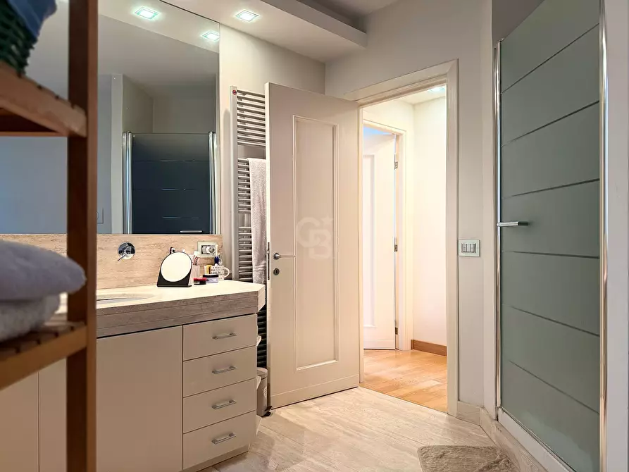 Immagine 32 di Appartamento in vendita  in via Lorenzo da Viterbo a Viterbo