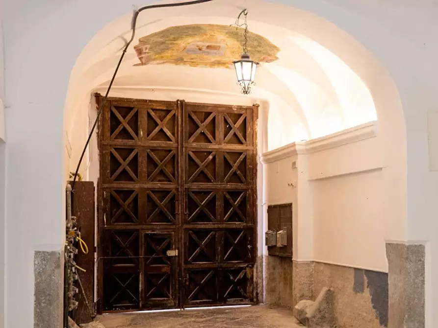 Immagine 35 di Appartamento in vendita  in Via Portacatena 24 a Salerno