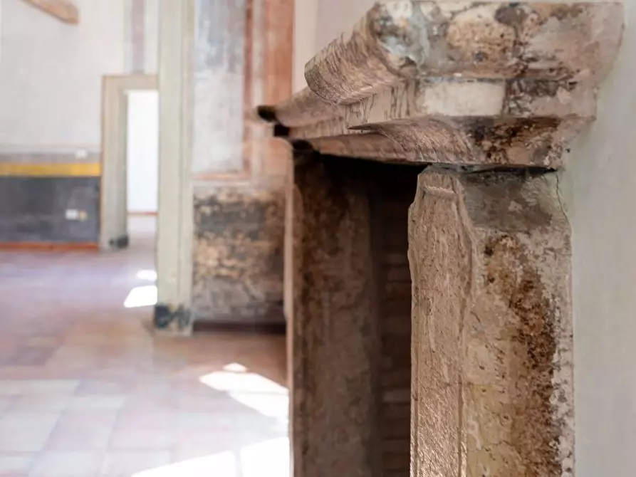 Immagine 5 di Appartamento in vendita  in Via Portacatena 24 a Salerno