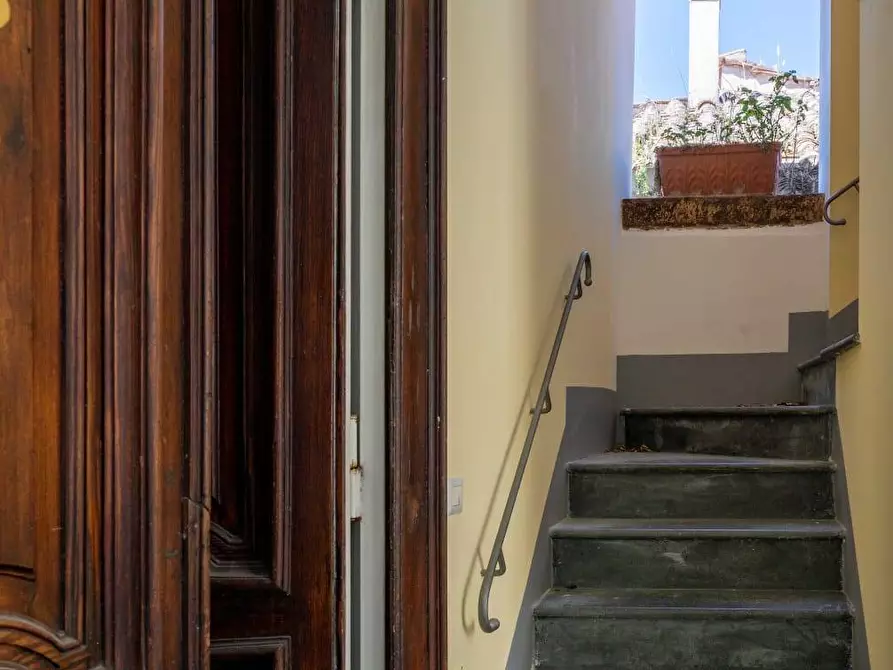 Immagine 32 di Appartamento in vendita  in Via Portacatena 24 a Salerno