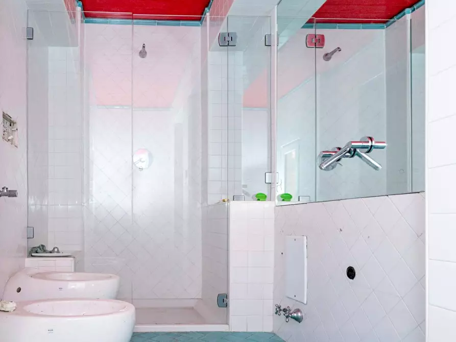 Immagine 19 di Appartamento in vendita  in Via Portacatena 24 a Salerno