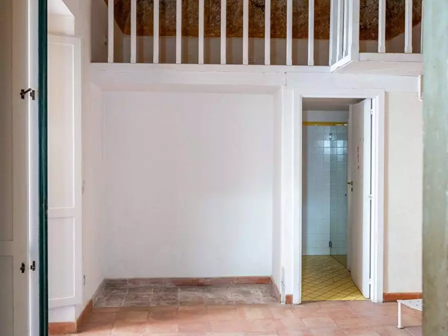 Immagine 20 di Appartamento in vendita  in Via Portacatena 24 a Salerno