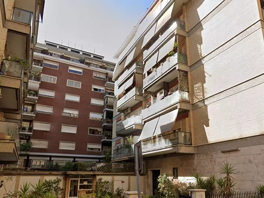 Immagine 2 di Camera in affitto  in Via Homs 37-39 a Roma