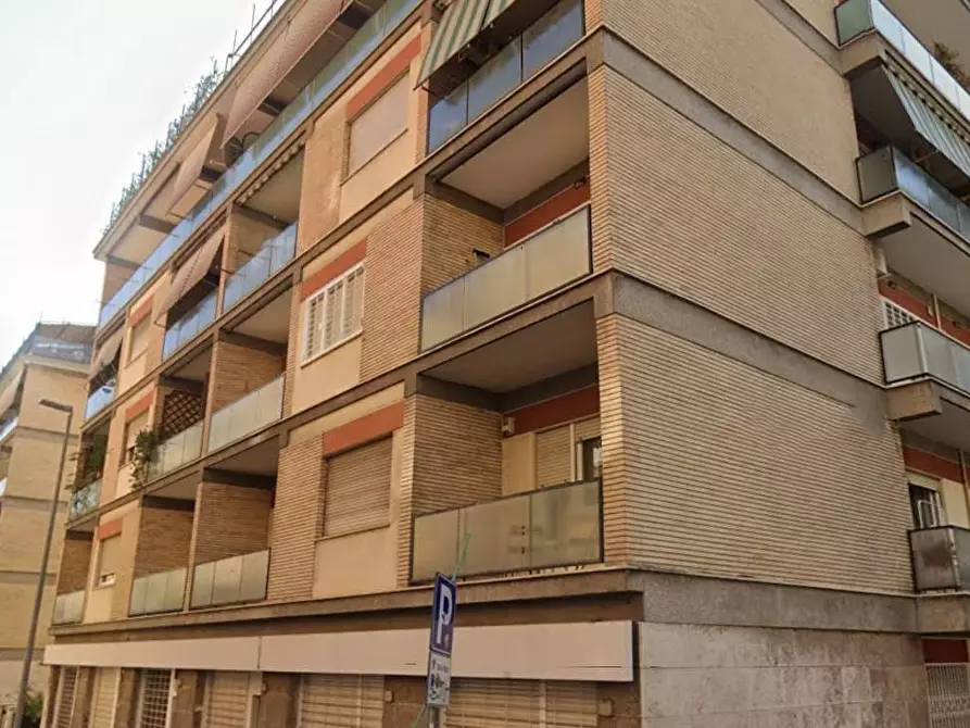 Immagine 6 di Camera in affitto  in Via Homs 37-39 a Roma